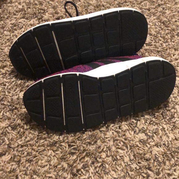 Worn about 3 times amazing shoes - Picture 5 of 5